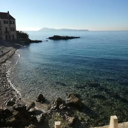Apartman Nina *