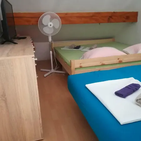 Apartment Apartman Nina