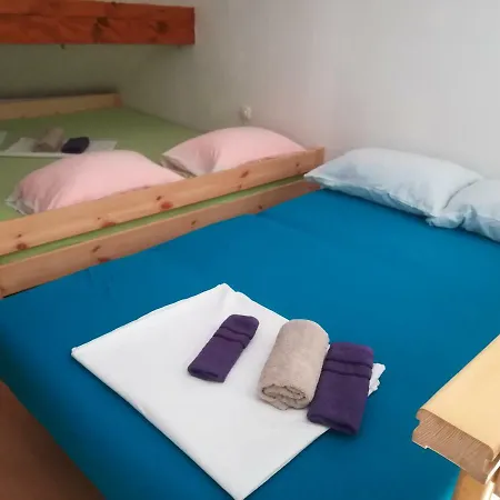 Apartment Apartman Nina *